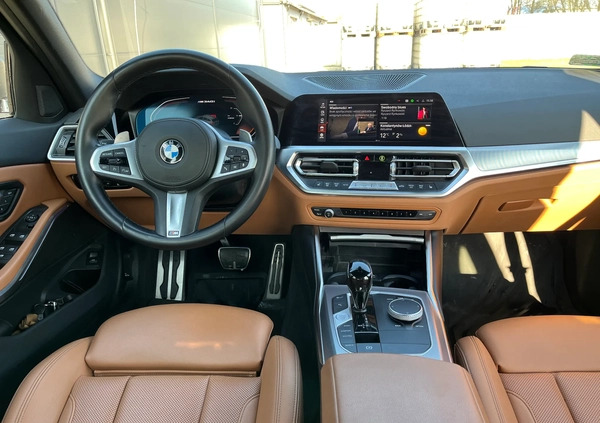 BMW Seria 3 cena 247230 przebieg: 46346, rok produkcji 2021 z Łódź małe 379